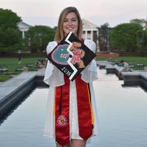 Meet your Posher, Laura